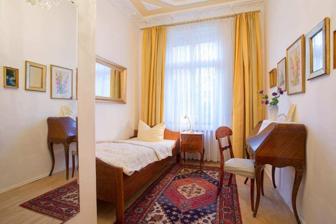 Das Literaturhotel Berlin Extérieur photo